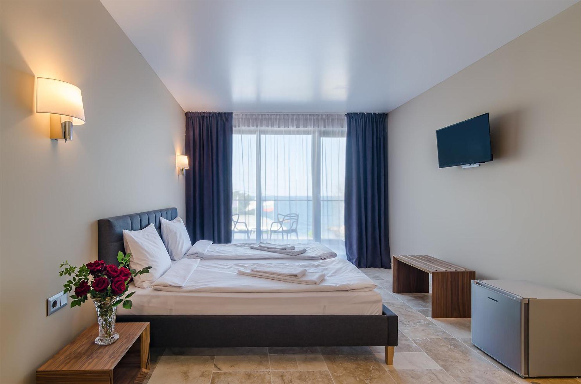 Villa Ambra Tyulenovo ภายนอก รูปภาพ
