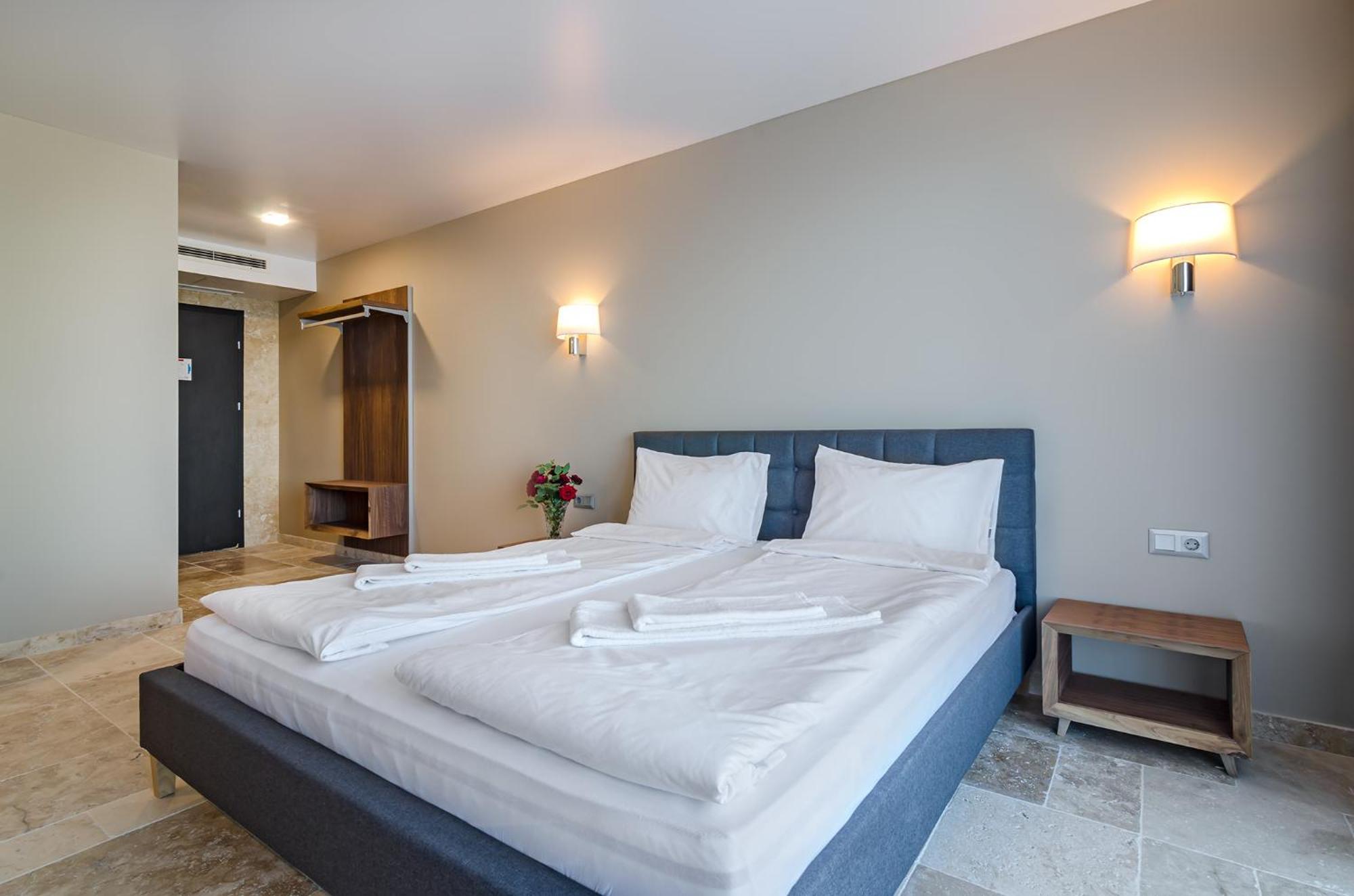 Villa Ambra Tyulenovo ภายนอก รูปภาพ