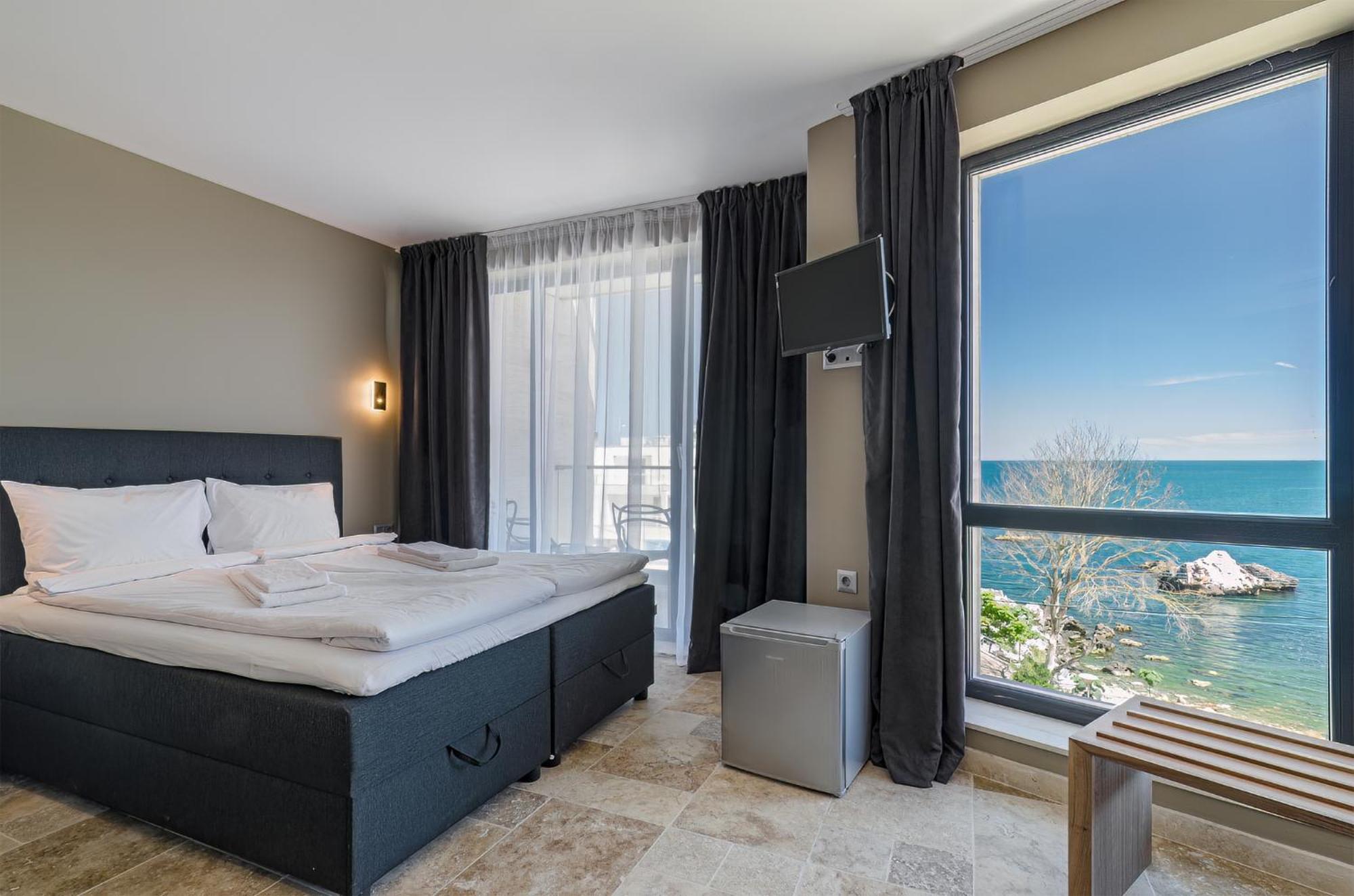 Villa Ambra Tyulenovo ภายนอก รูปภาพ