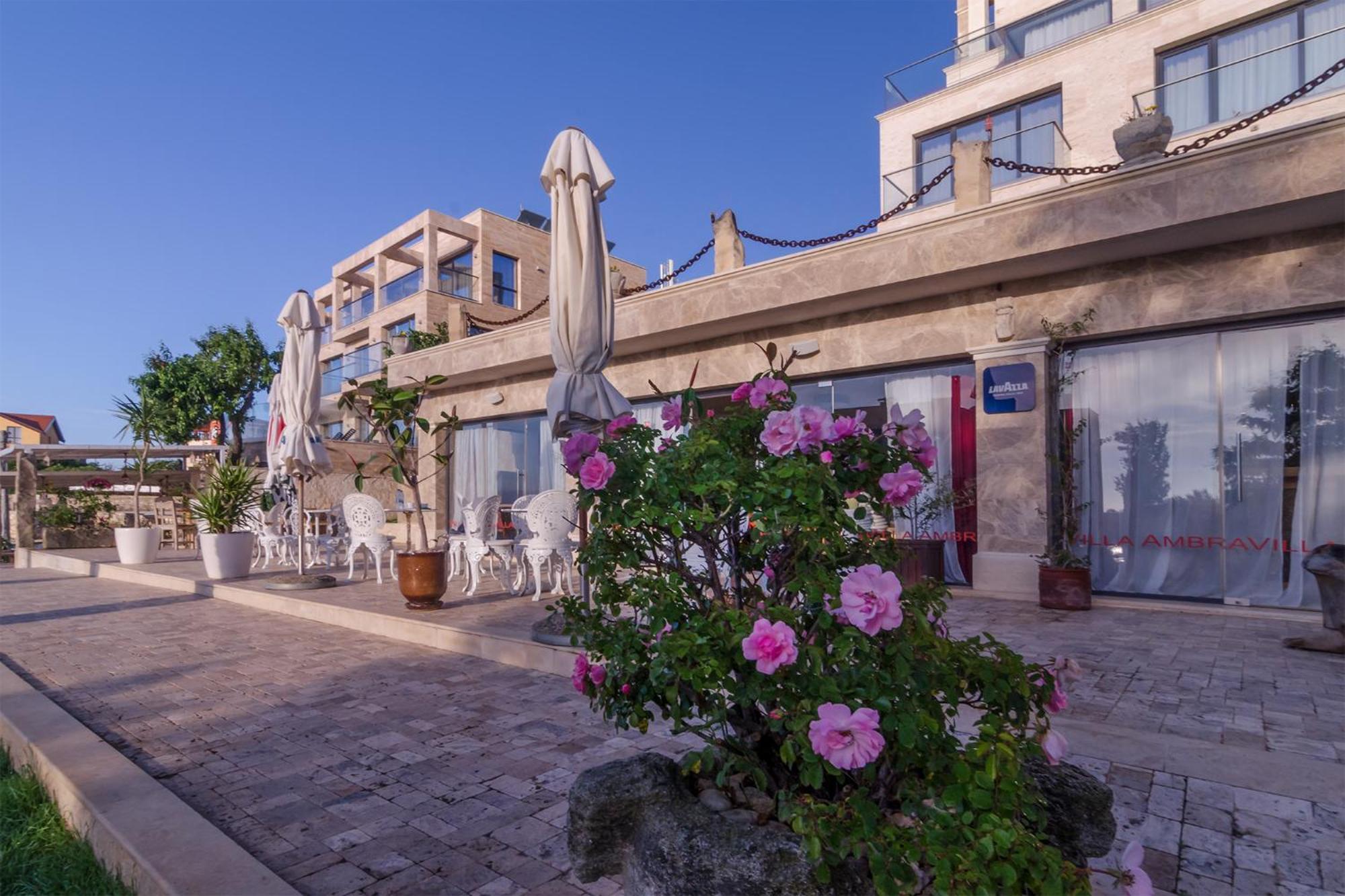 Villa Ambra Tyulenovo ภายนอก รูปภาพ
